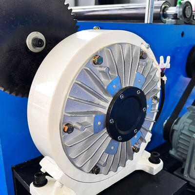 350 KG χειροκίνητο ταινία τέντωσης ρολ Rewinder μονό σπινδάλιο αλουμινίου φύλλο κοπή και επανασύνδεση μηχανή