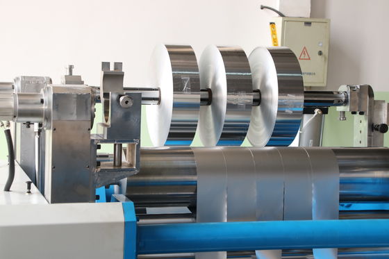 Μηχανή επανασυσκευής 1650mm Aluminium Foil Roll Slitter για συσκευασία περιτυλίγματος